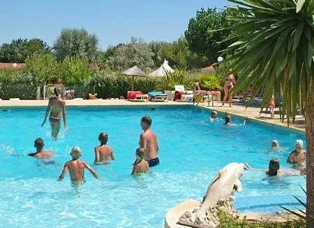 Camping Beau Rivage * Mèze