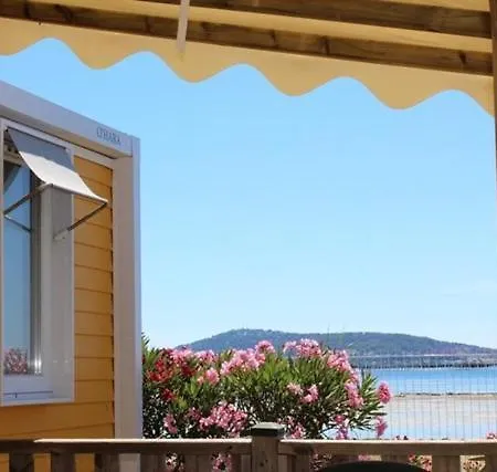 Camping Beau Rivage *