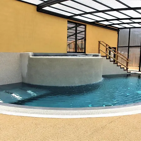 Camping Beau Rivage Kamp alanı Mèze