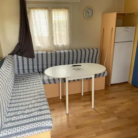 Camping Beau Rivage * Mèze