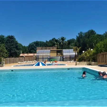 Camping Beau Rivage * Mèze