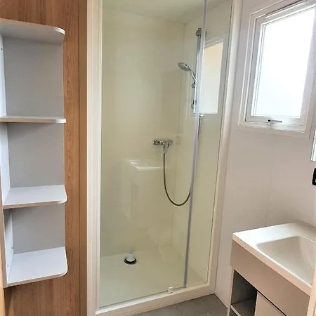 Camping Beau Rivage * Mèze