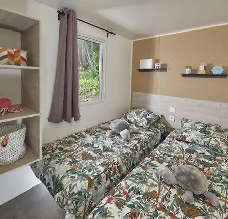 Camping Beau Rivage *