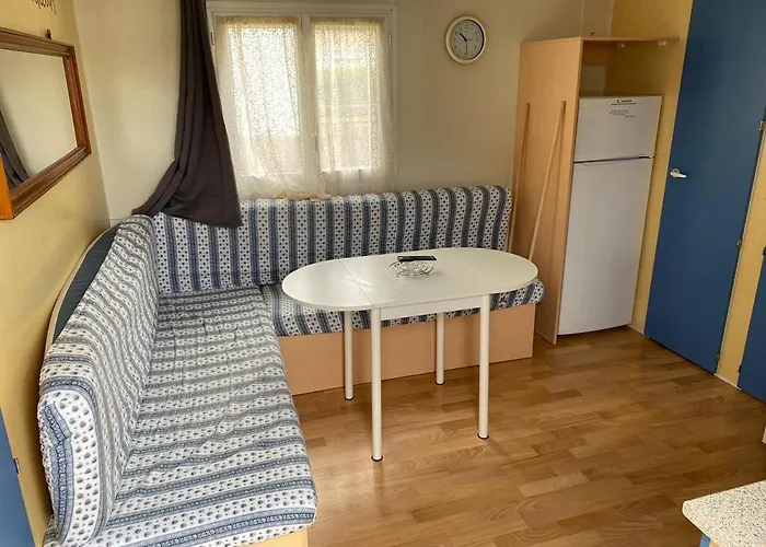 Camping Beau Rivage * Mèze
